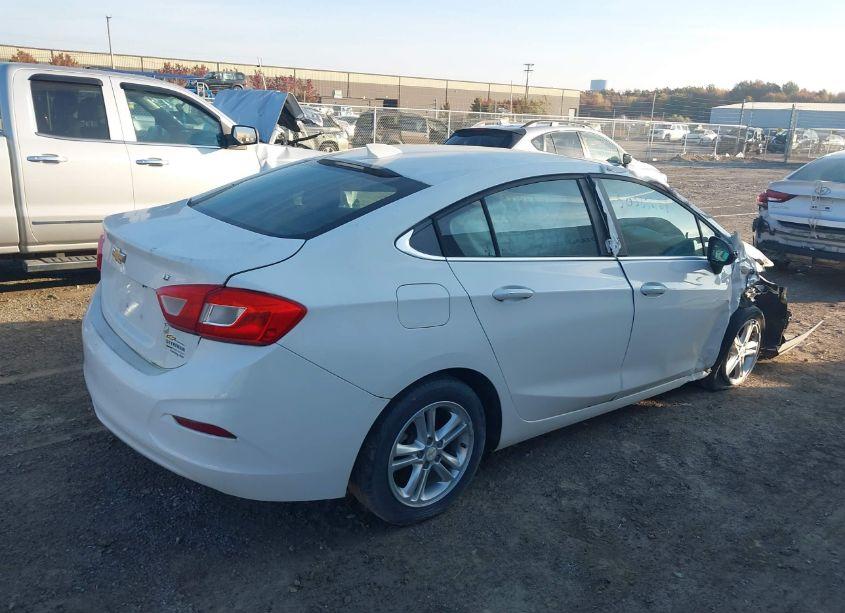 Photo 4 of 2016 Chevrolet Cruze LT AUTO (VIN 1G1BE5SM6G7314950)