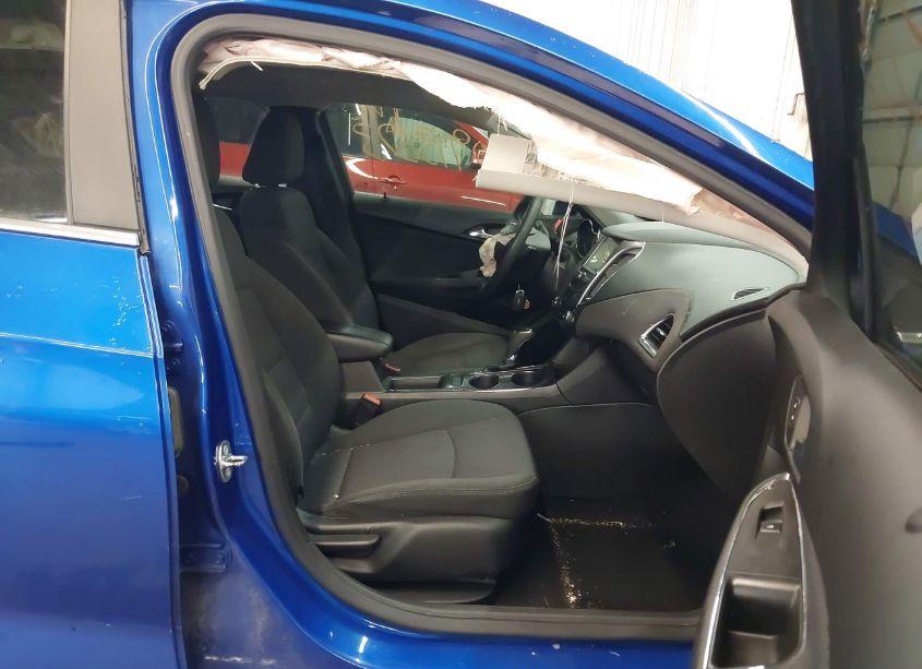 Photo 5 of 2016 Chevrolet Cruze LT AUTO (VIN 1G1BE5SM6G7315970)