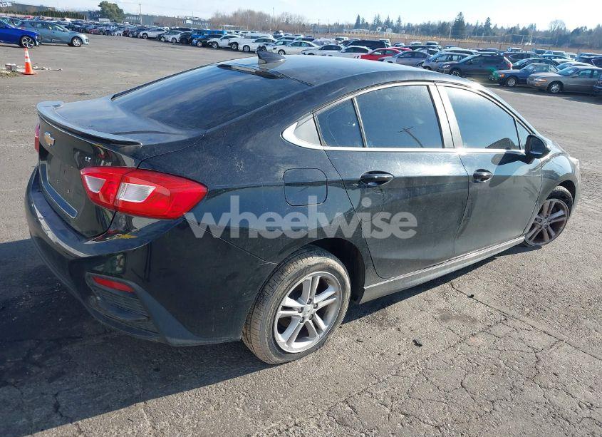 Photo 4 of 2016 Chevrolet Cruze LT AUTO (VIN 1G1BE5SM6G7328363)