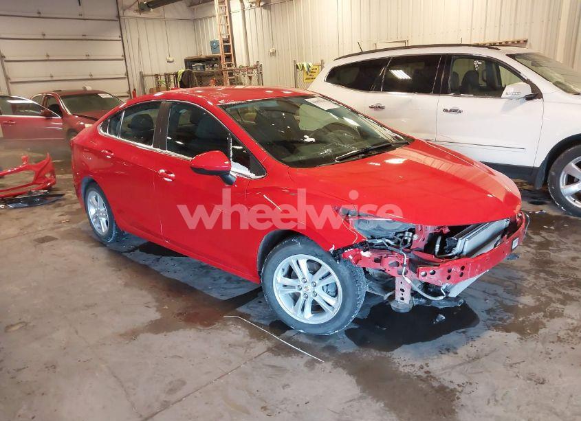 2017 Chevrolet Cruze LT AUTO (VIN 1G1BE5SM6H7100302) main photo