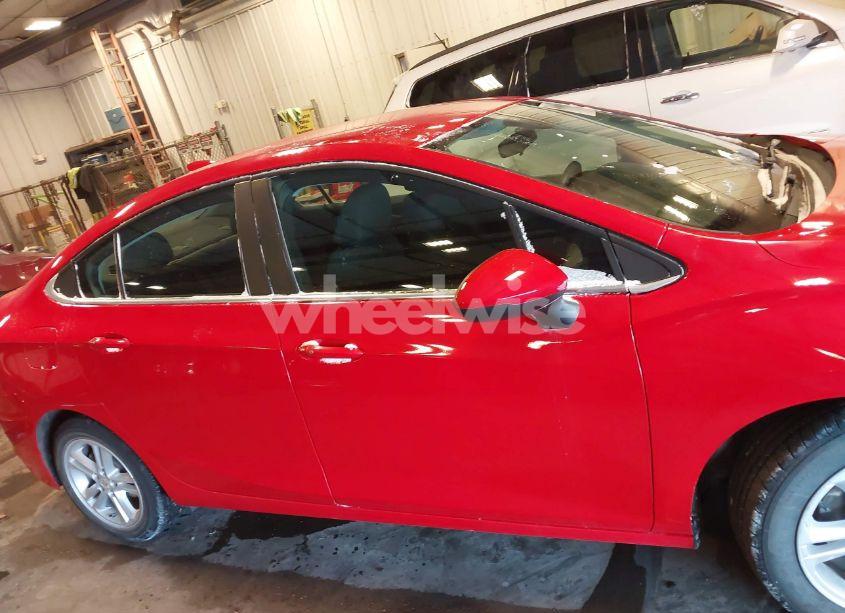 Photo 14 of 2017 Chevrolet Cruze LT AUTO (VIN 1G1BE5SM6H7100302)