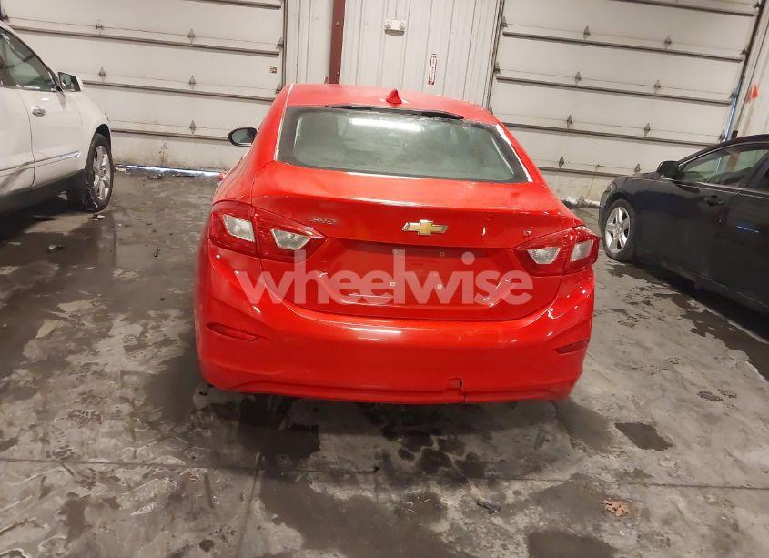 Photo 18 of 2017 Chevrolet Cruze LT AUTO (VIN 1G1BE5SM6H7100302)