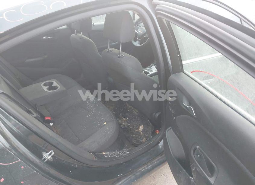 Photo 8 of 2017 Chevrolet Cruze LT AUTO (VIN 1G1BE5SM6H7134756)