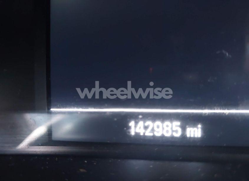 Photo 15 of 2017 Chevrolet Cruze LT AUTO (VIN 1G1BE5SM6H7172827)