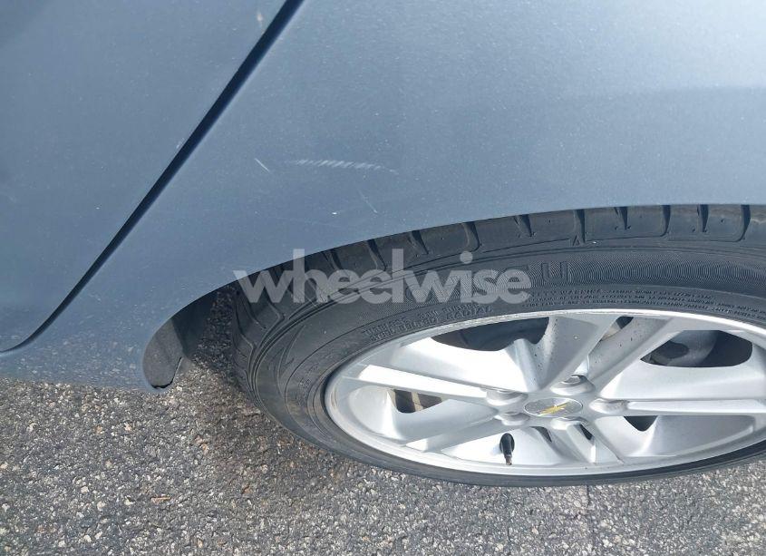 Photo 17 of 2017 Chevrolet Cruze LT AUTO (VIN 1G1BE5SM6H7172827)