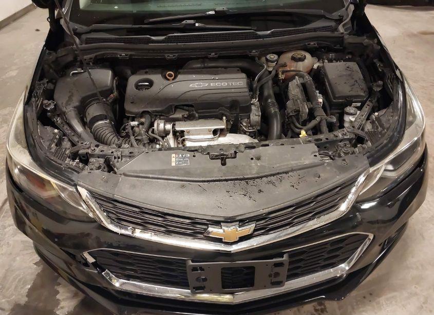 Photo 10 of 2017 Chevrolet Cruze LT AUTO (VIN 1G1BE5SM6H7175579)