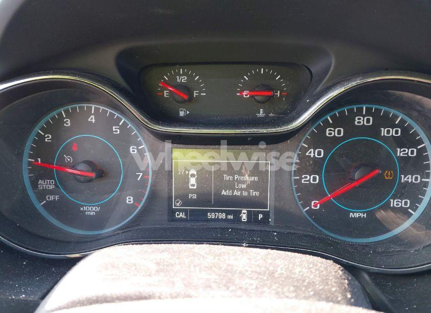 Photo 7 of 2017 Chevrolet Cruze LT AUTO (VIN 1G1BE5SM6H7182872)