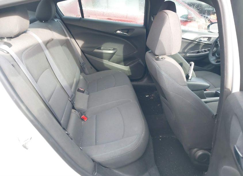 Photo 8 of 2017 Chevrolet Cruze LT AUTO (VIN 1G1BE5SM6H7184668)