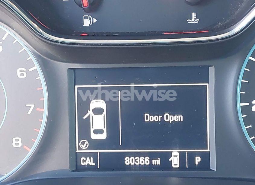 Photo 15 of 2017 Chevrolet Cruze LT AUTO (VIN 1G1BE5SM6H7217670)