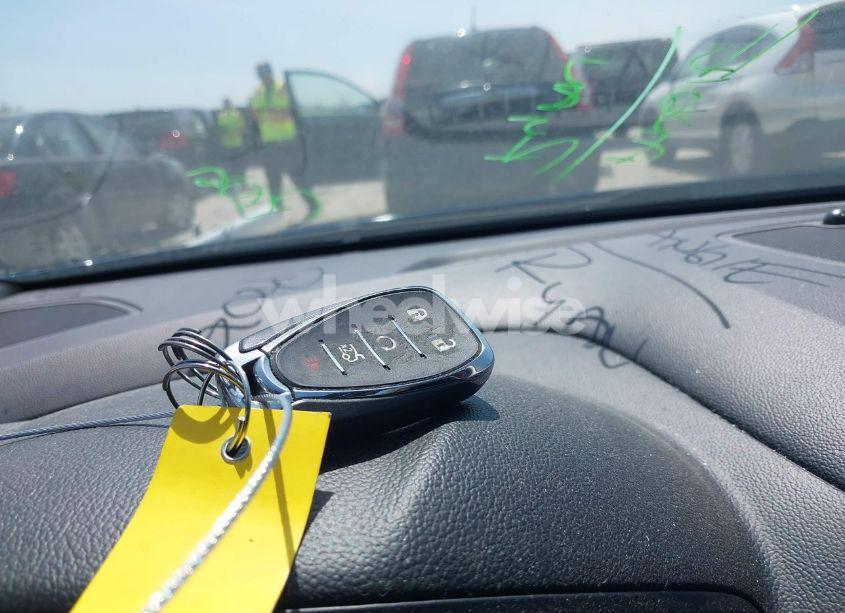 Photo 11 of 2017 Chevrolet Cruze LT AUTO (VIN 1G1BE5SM6H7244335)