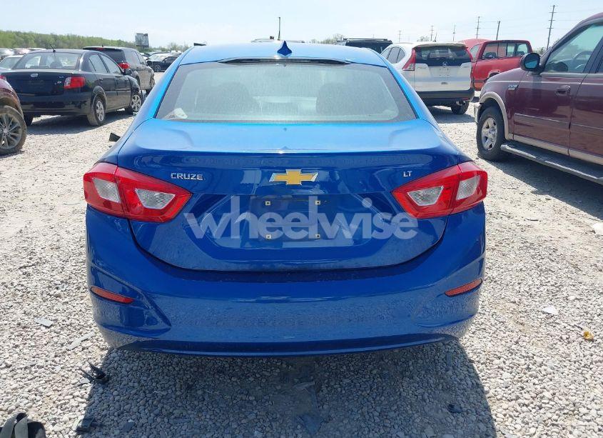 Photo 17 of 2017 Chevrolet Cruze LT AUTO (VIN 1G1BE5SM6H7244335)