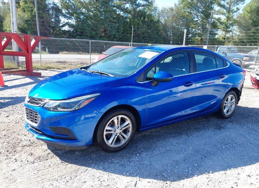 Photo 2 of 2017 Chevrolet Cruze LT AUTO (VIN 1G1BE5SM6H7246554)