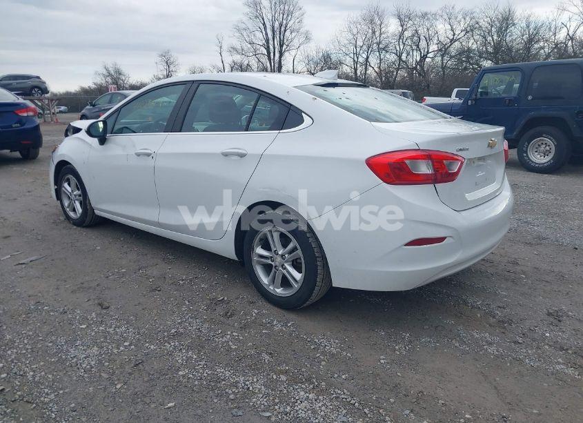 Photo 3 of 2017 Chevrolet Cruze LT AUTO (VIN 1G1BE5SM6H7248255)