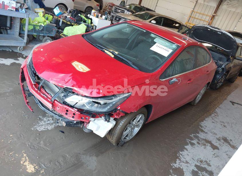 Photo 2 of 2017 Chevrolet Cruze LT AUTO (VIN 1G1BE5SM6H7271969)