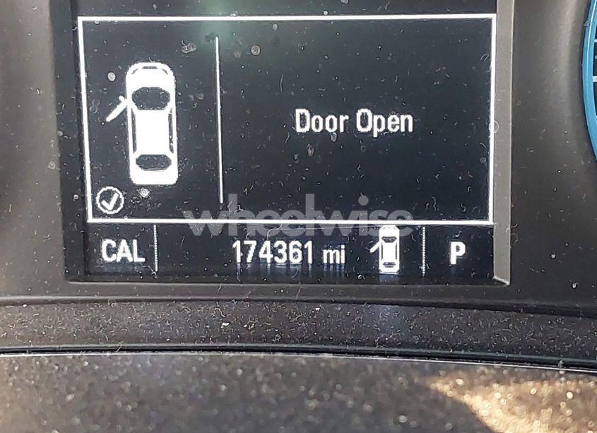 Photo 15 of 2017 Chevrolet Cruze LT AUTO (VIN 1G1BE5SM6H7276993)