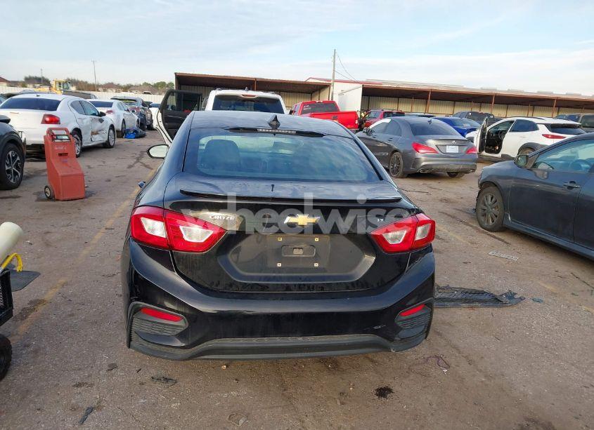 Photo 16 of 2017 Chevrolet Cruze LT AUTO (VIN 1G1BE5SM6H7276993)