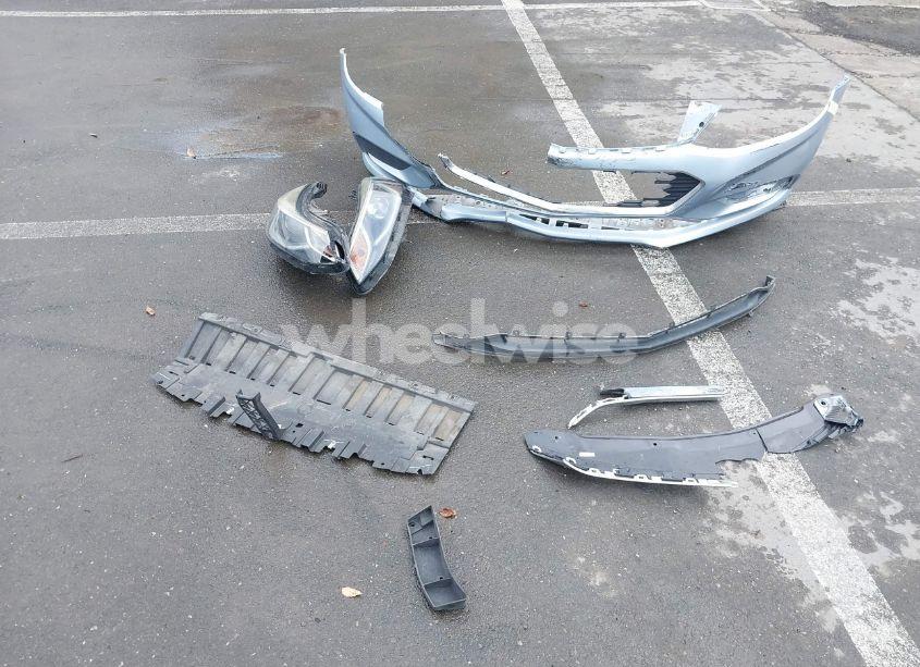 Photo 12 of 2017 Chevrolet Cruze LT AUTO (VIN 1G1BE5SM6H7280817)