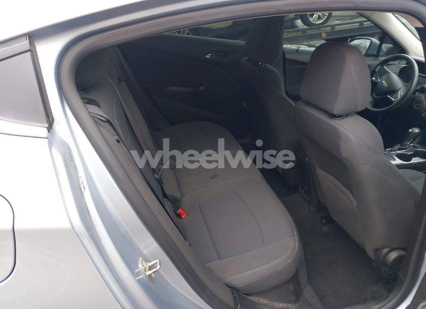 Photo 8 of 2017 Chevrolet Cruze LT AUTO (VIN 1G1BE5SM6H7280817)