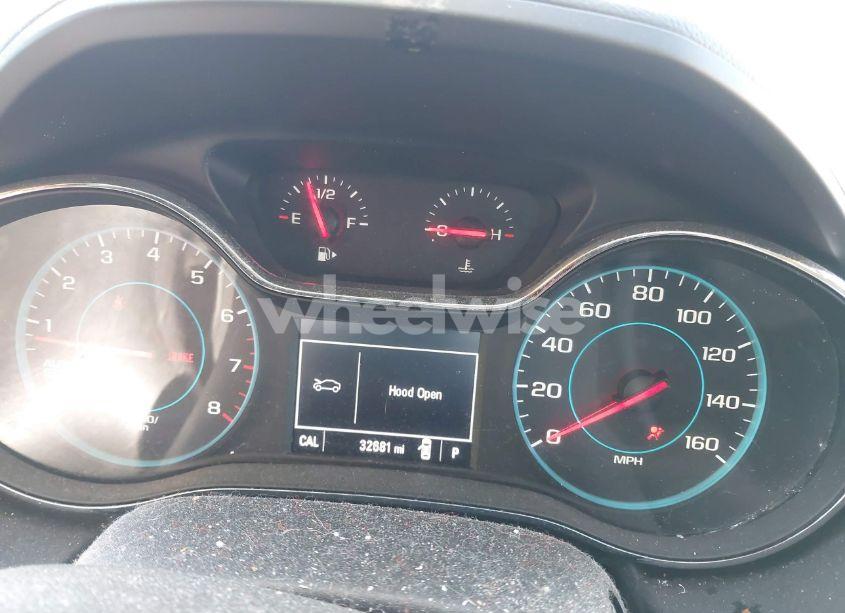 Photo 7 of 2018 Chevrolet Cruze LT AUTO (VIN 1G1BE5SM6J7117705)
