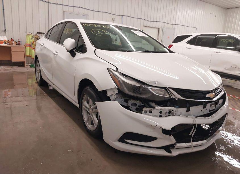 2018 Chevrolet Cruze LT AUTO (VIN 1G1BE5SM6J7134827) main photo