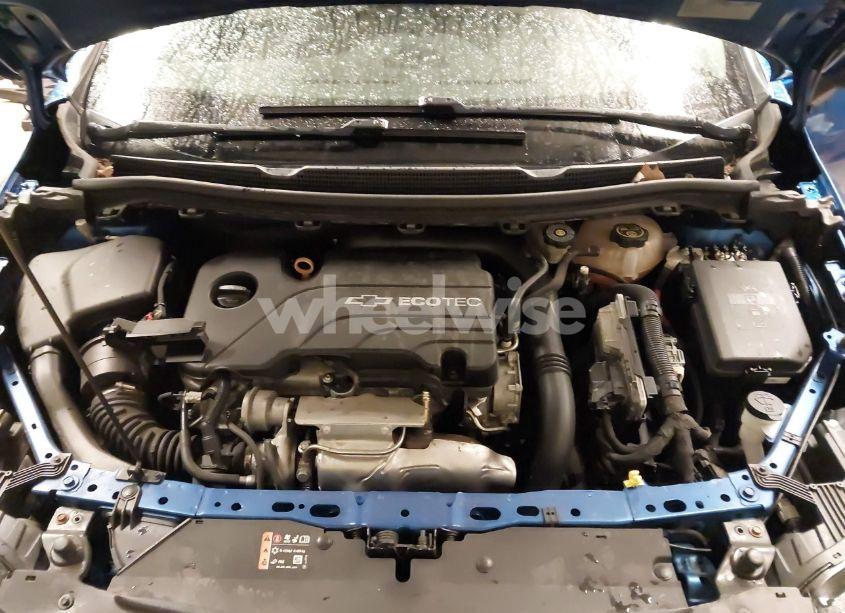 Photo 10 of 2018 Chevrolet Cruze LT AUTO (VIN 1G1BE5SM6J7136092)