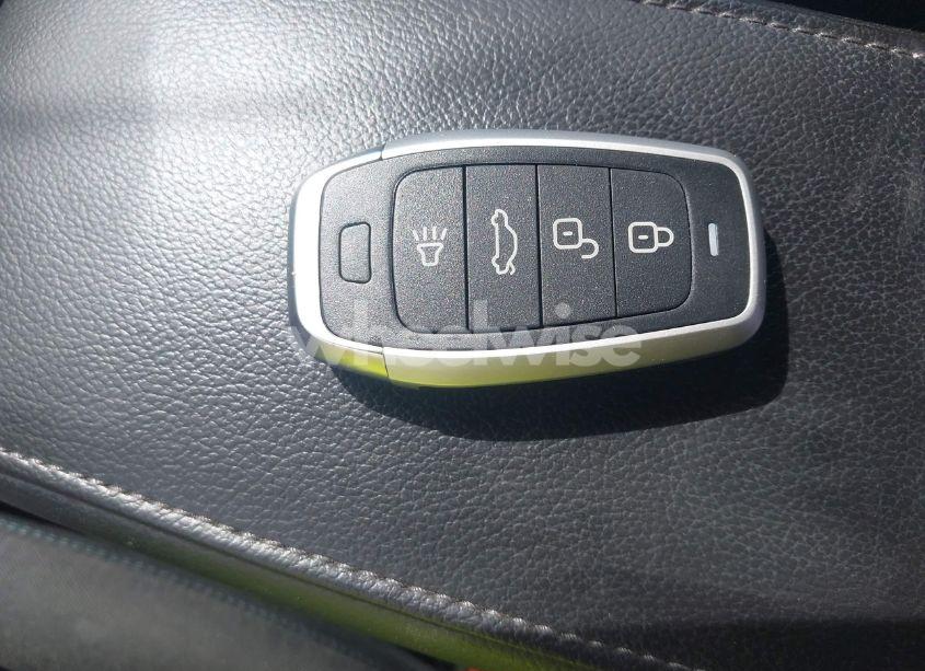 Photo 11 of 2018 Chevrolet Cruze LT AUTO (VIN 1G1BE5SM6J7136092)