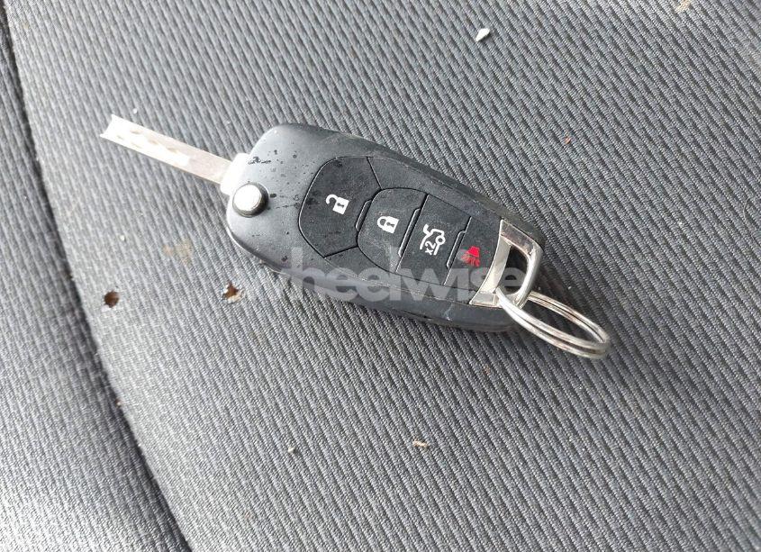 Photo 11 of 2018 Chevrolet Cruze LT AUTO (VIN 1G1BE5SM6J7155144)