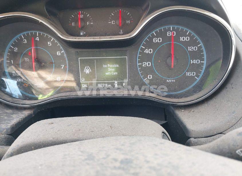 Photo 7 of 2018 Chevrolet Cruze LT AUTO (VIN 1G1BE5SM6J7170078)