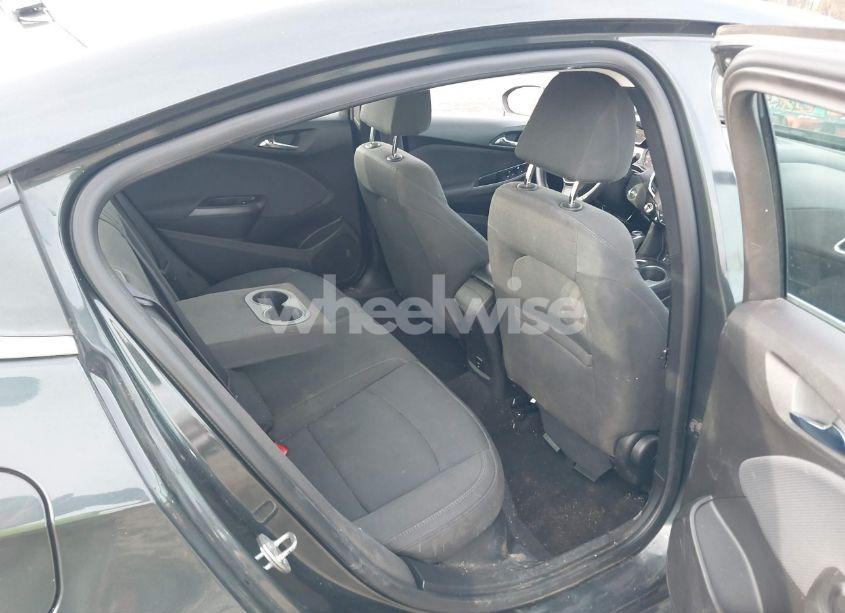 Photo 8 of 2018 Chevrolet Cruze LT AUTO (VIN 1G1BE5SM6J7171974)