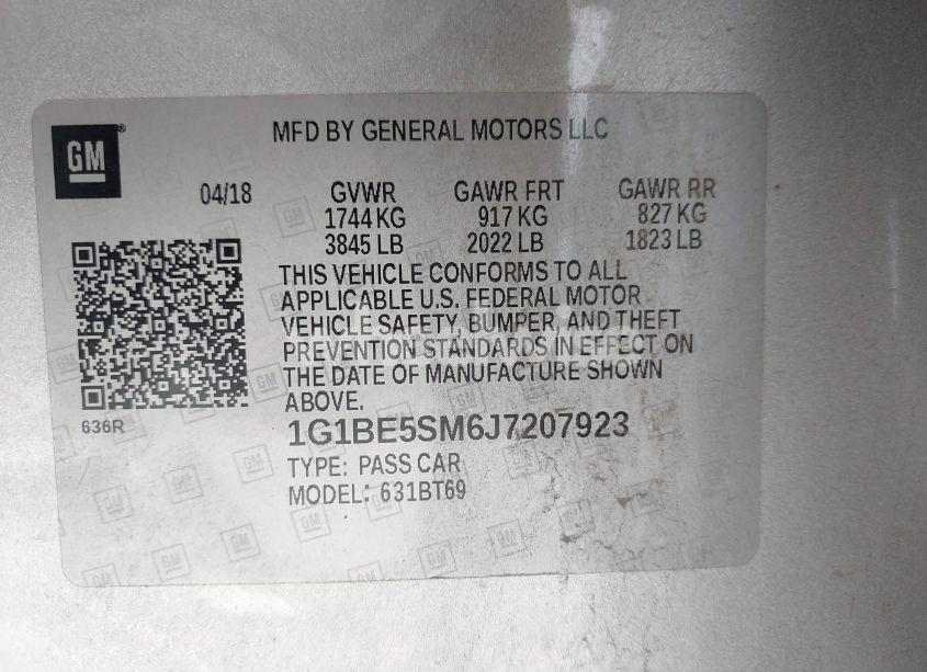 Photo 9 of 2018 Chevrolet Cruze LT AUTO (VIN 1G1BE5SM6J7207923)