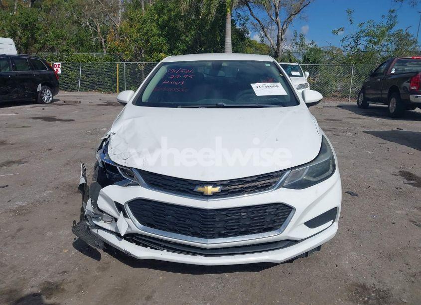 Photo 13 of 2018 Chevrolet Cruze LT AUTO (VIN 1G1BE5SM6J7224334)