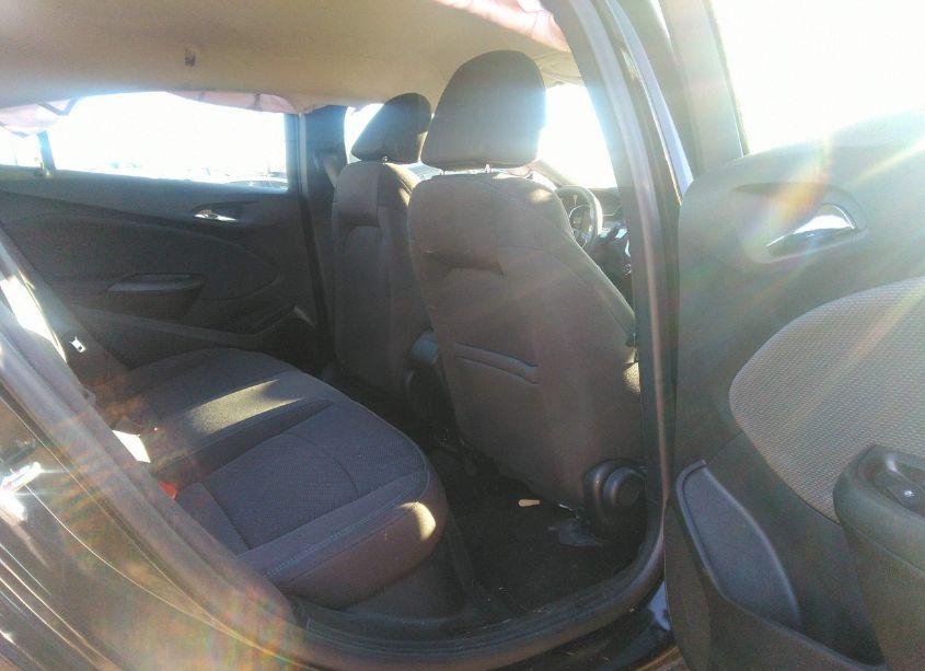 Photo 8 of 2018 Chevrolet Cruze LT AUTO (VIN 1G1BE5SM6J7224544)