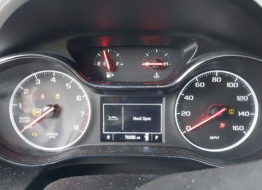 Photo 7 of 2019 Chevrolet Cruze LT (VIN 1G1BE5SM6K7113767)