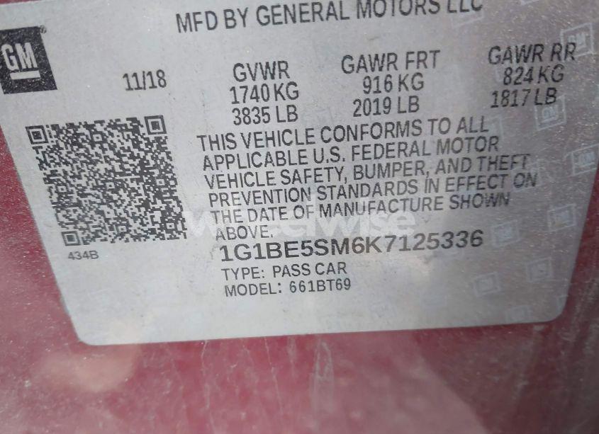 Photo 9 of 2019 Chevrolet Cruze LT (VIN 1G1BE5SM6K7125336)