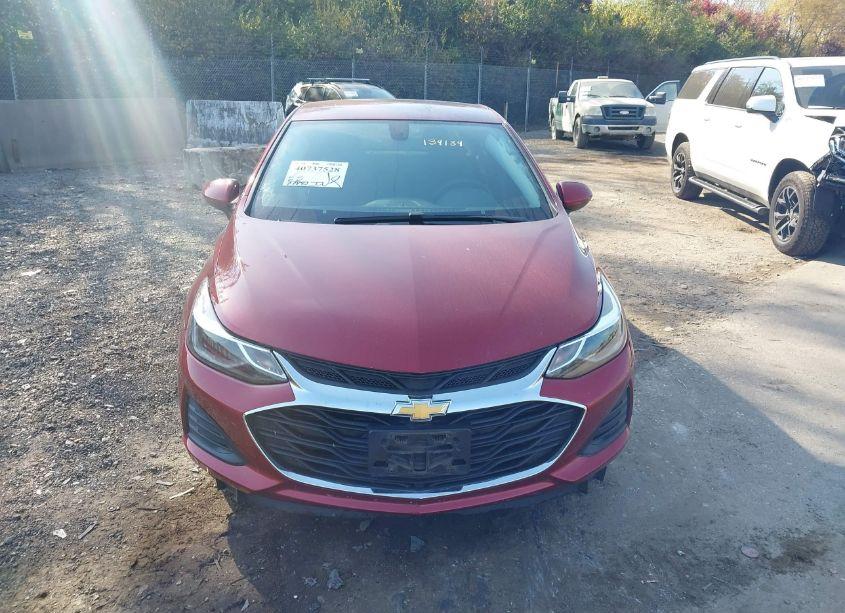 Photo 13 of 2019 Chevrolet Cruze LT (VIN 1G1BE5SM6K7134134)