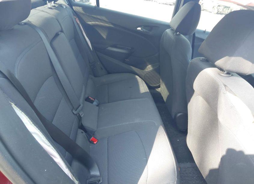 Photo 8 of 2019 Chevrolet Cruze LT (VIN 1G1BE5SM6K7134134)