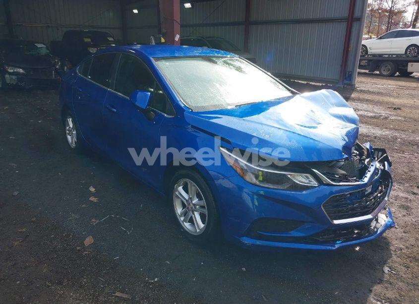 2016 Chevrolet Cruze LT AUTO (VIN 1G1BE5SM7G7233679) main photo
