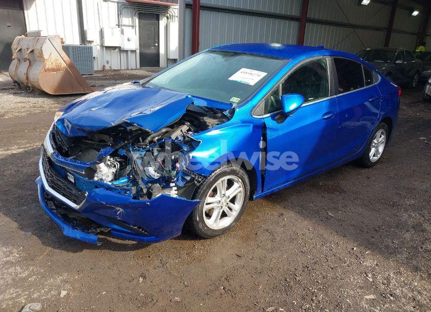 Photo 2 of 2016 Chevrolet Cruze LT AUTO (VIN 1G1BE5SM7G7233679)