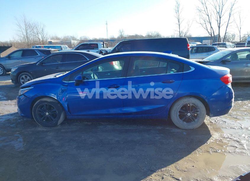 Photo 14 of 2016 Chevrolet Cruze LT AUTO (VIN 1G1BE5SM7G7236811)