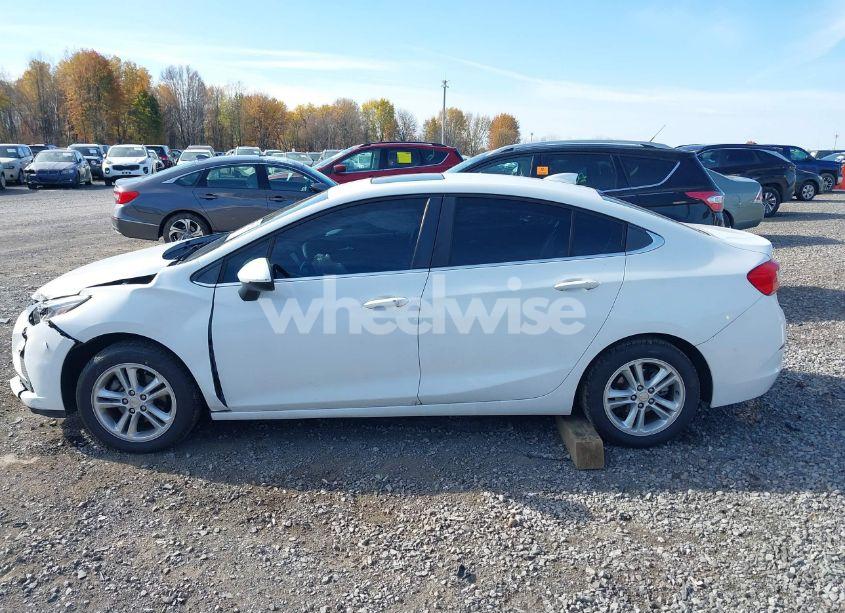 Photo 15 of 2016 Chevrolet Cruze LT AUTO (VIN 1G1BE5SM7G7261384)