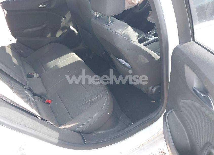 Photo 8 of 2016 Chevrolet Cruze LT AUTO (VIN 1G1BE5SM7G7261384)