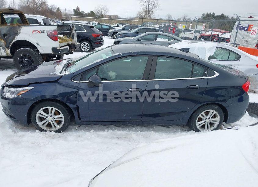 Photo 14 of 2016 Chevrolet Cruze LT AUTO (VIN 1G1BE5SM7G7285362)