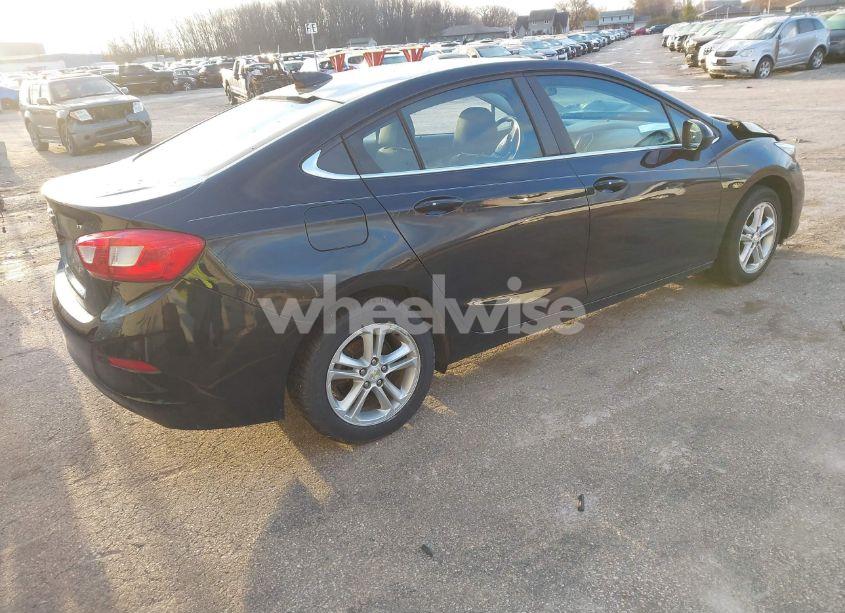 Photo 4 of 2016 Chevrolet Cruze LT AUTO (VIN 1G1BE5SM7G7287631)
