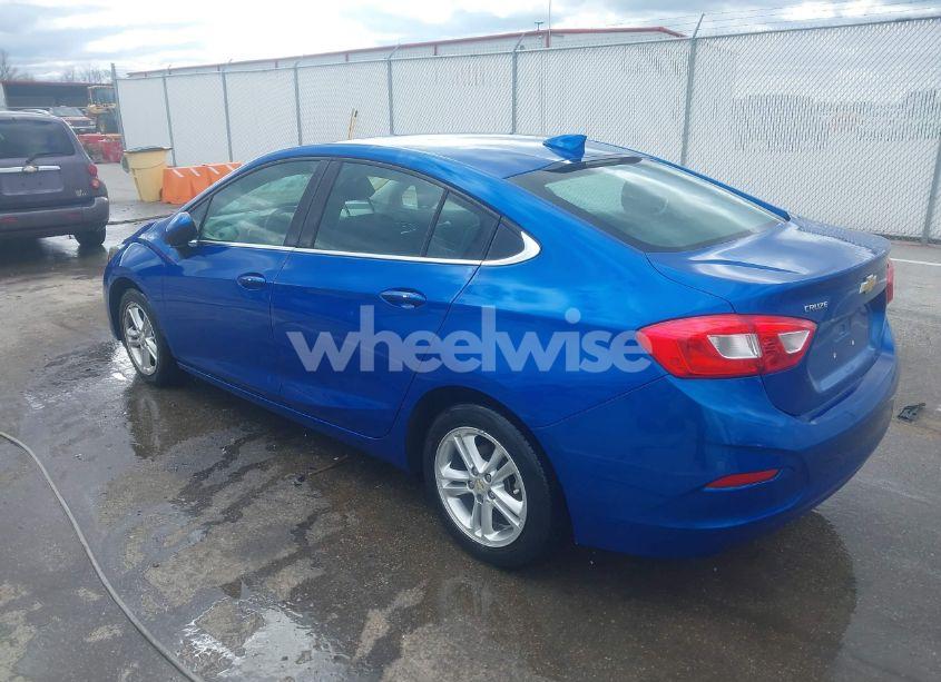 Photo 3 of 2016 Chevrolet Cruze LT AUTO (VIN 1G1BE5SM7G7303018)