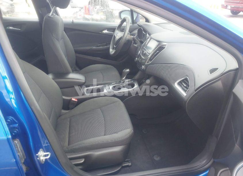 Photo 5 of 2016 Chevrolet Cruze LT AUTO (VIN 1G1BE5SM7G7303018)