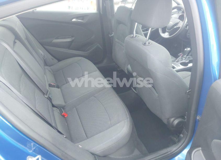 Photo 8 of 2016 Chevrolet Cruze LT AUTO (VIN 1G1BE5SM7G7303018)