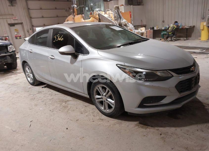 2016 Chevrolet Cruze LT AUTO (VIN 1G1BE5SM7G7311846) main photo