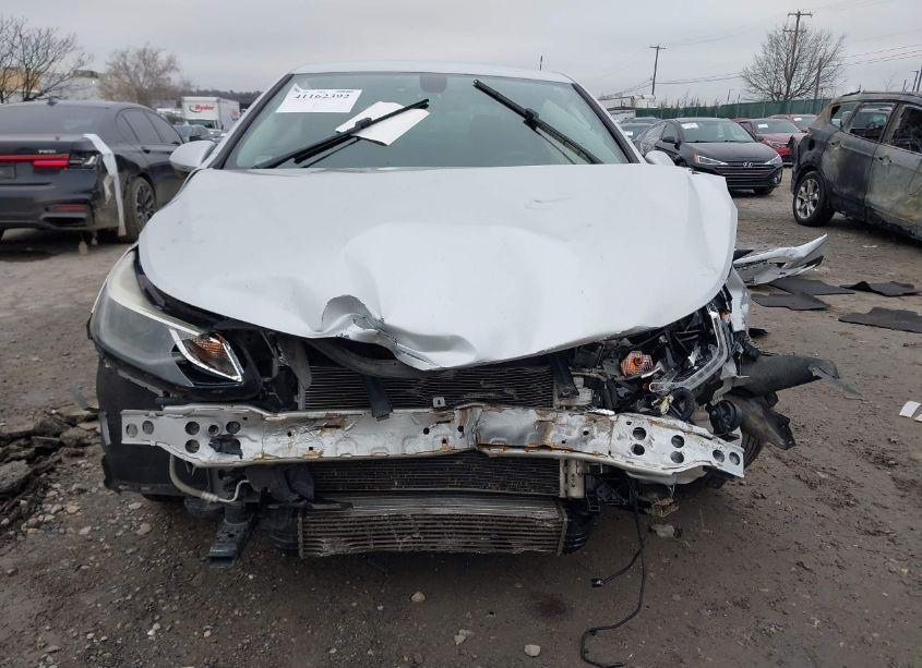 Photo 6 of 2016 Chevrolet Cruze LT AUTO (VIN 1G1BE5SM7G7321857)