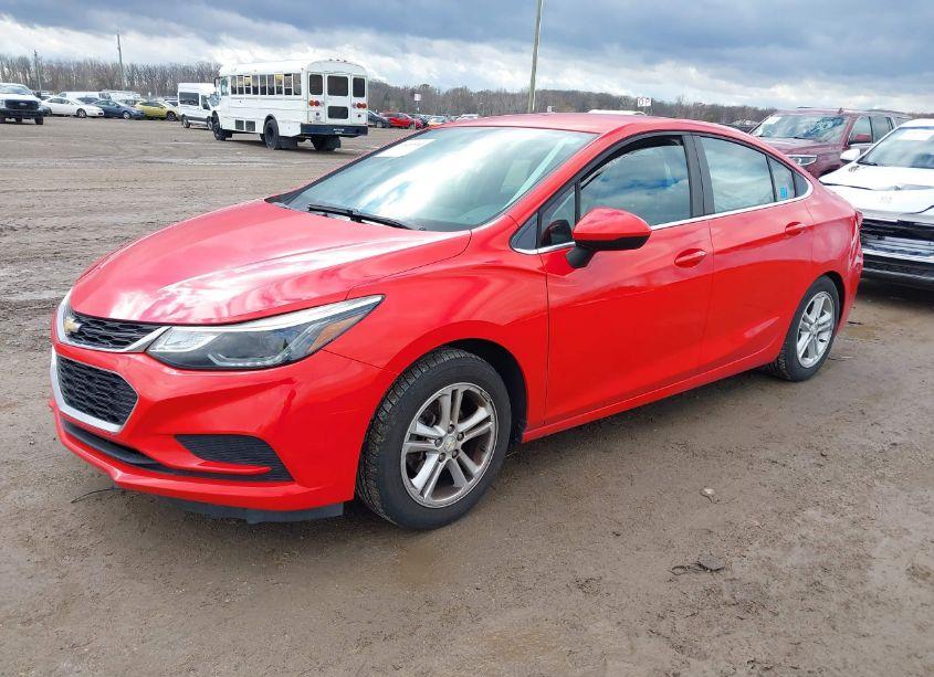 Photo 2 of 2017 Chevrolet Cruze LT AUTO (VIN 1G1BE5SM7H7110272)