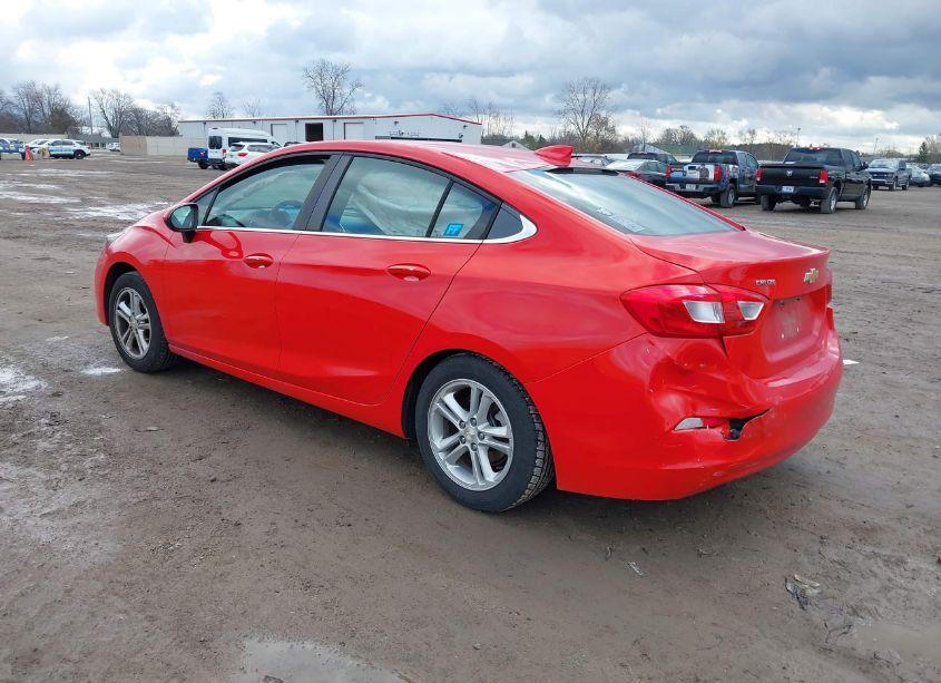 Photo 3 of 2017 Chevrolet Cruze LT AUTO (VIN 1G1BE5SM7H7110272)